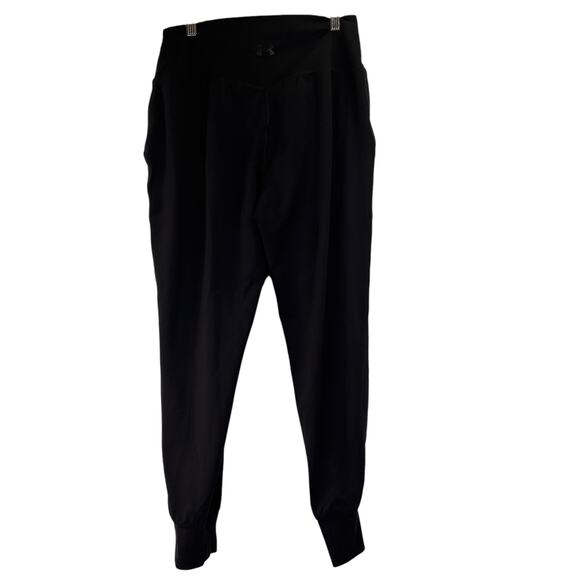 Under Armour Women's Black Soft Joggers Pants Size Medium - Picture 5 of 8